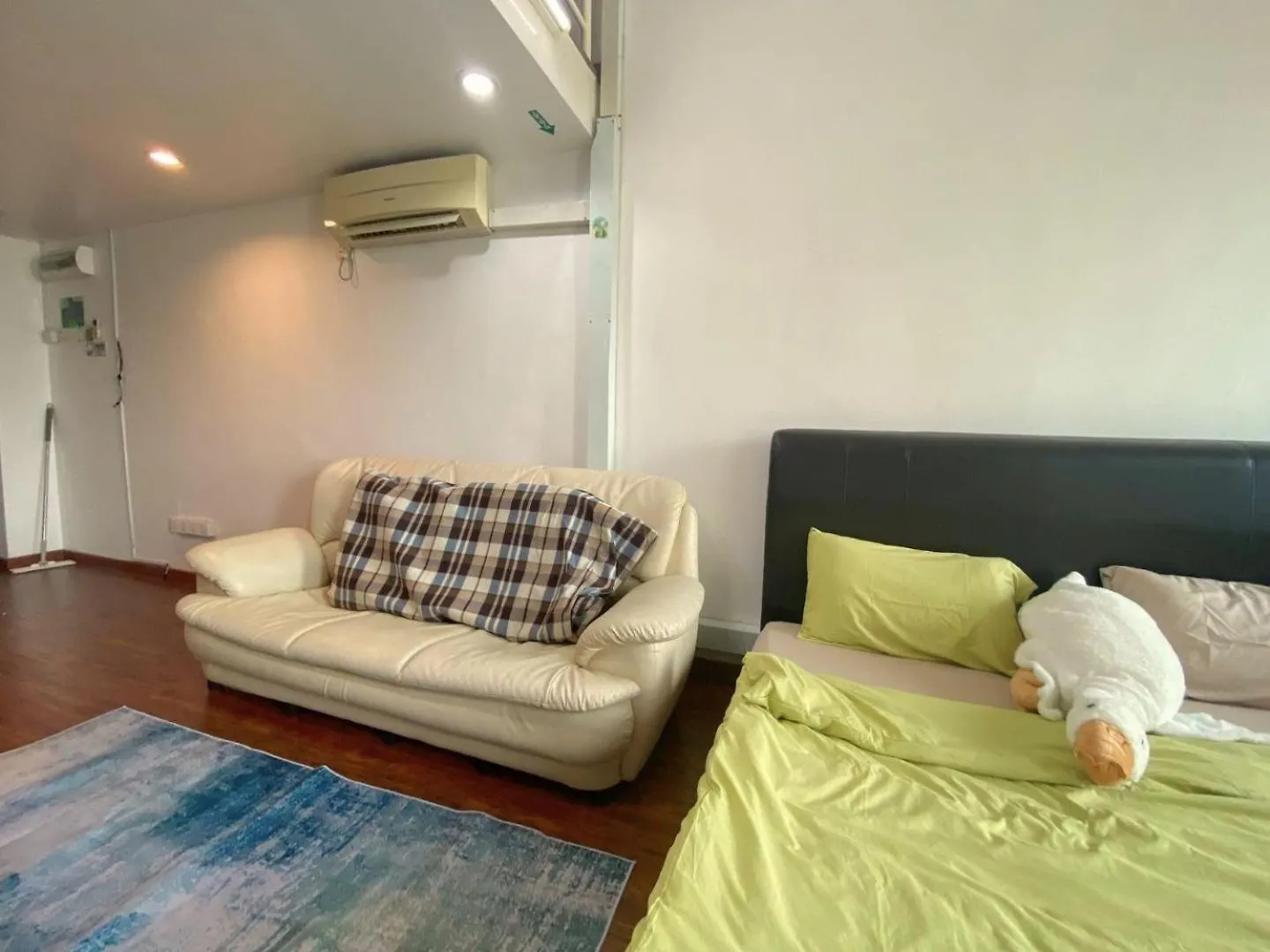 Minimalist Duplex @ Bayanlepas Apartment Bayan Lepas